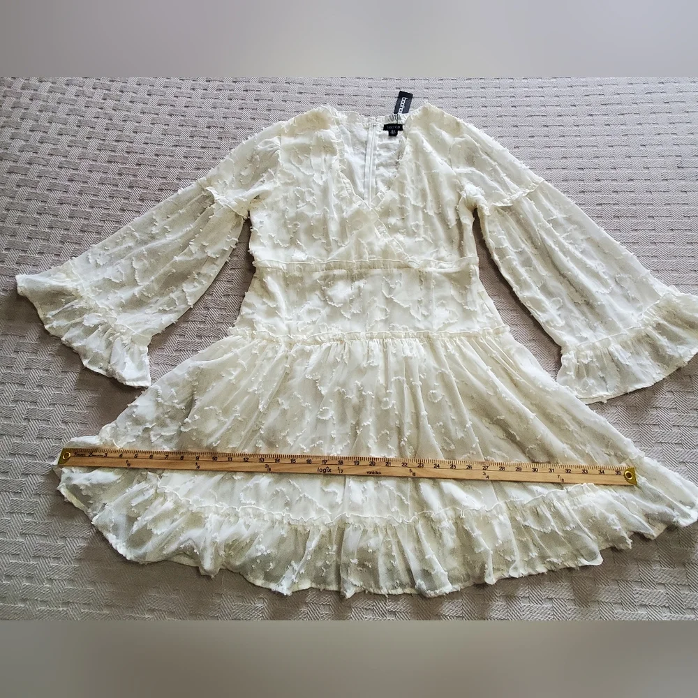 Boohoo Boho Petite Burnout Frill Mini Dress NWT - Picture 10 of 16